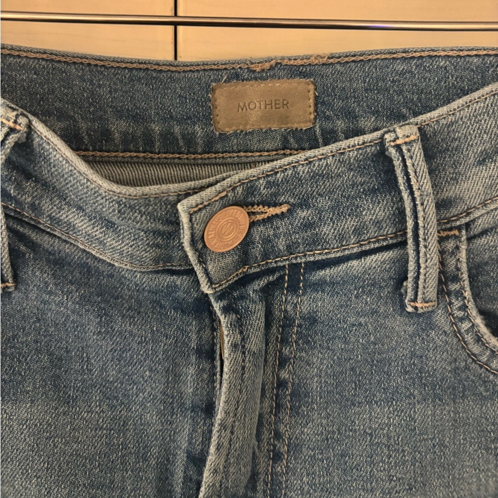 MOTHER DENIM The Hustler Ankle Fray Jeans in Understudy - Picture 6 of 14